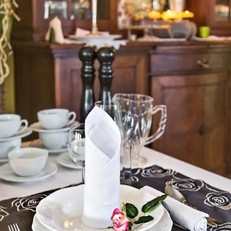 Warminski Zakatek 3*